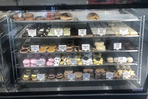 Bakery 4 photo 1